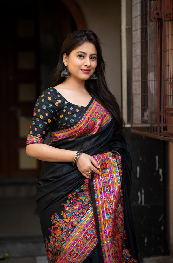 Traditional Black Poly Cotton Saree with Floral Motifs