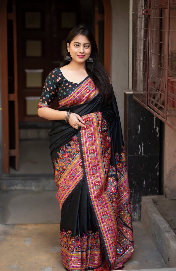 Traditional Black Poly Cotton Saree with Floral Motifs