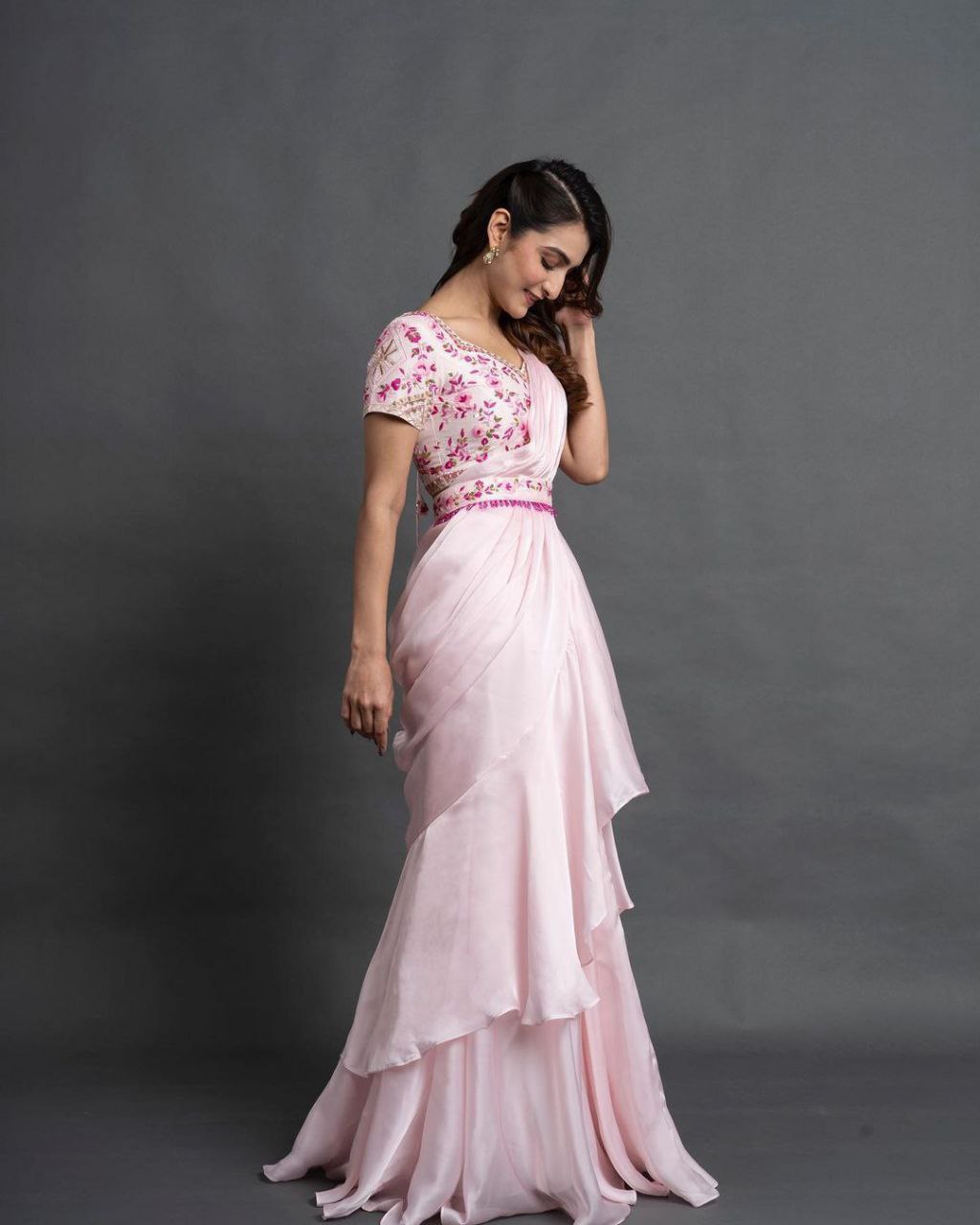 DESIGNER PARTY WEAR LAHENGA SAREE