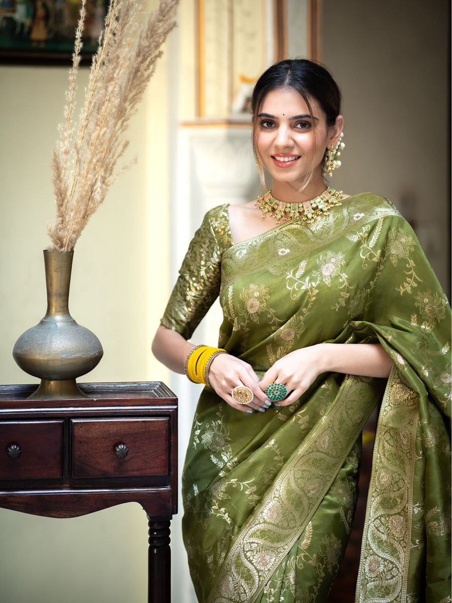 Designer Litchi Silk Printed Saree With Unstitched Blouse