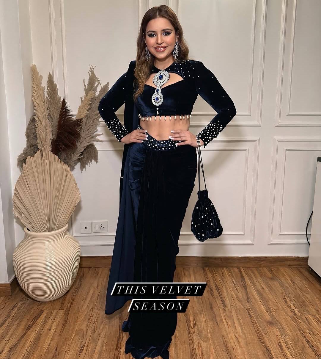 Velvet Pearl Drape Lehenga Saree – Premium Indo-Western Edition