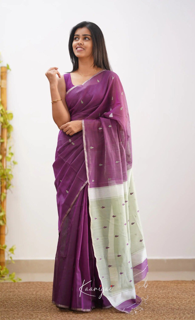 Elegant Contrast Jacquard Lilan Slab Cotton Saree