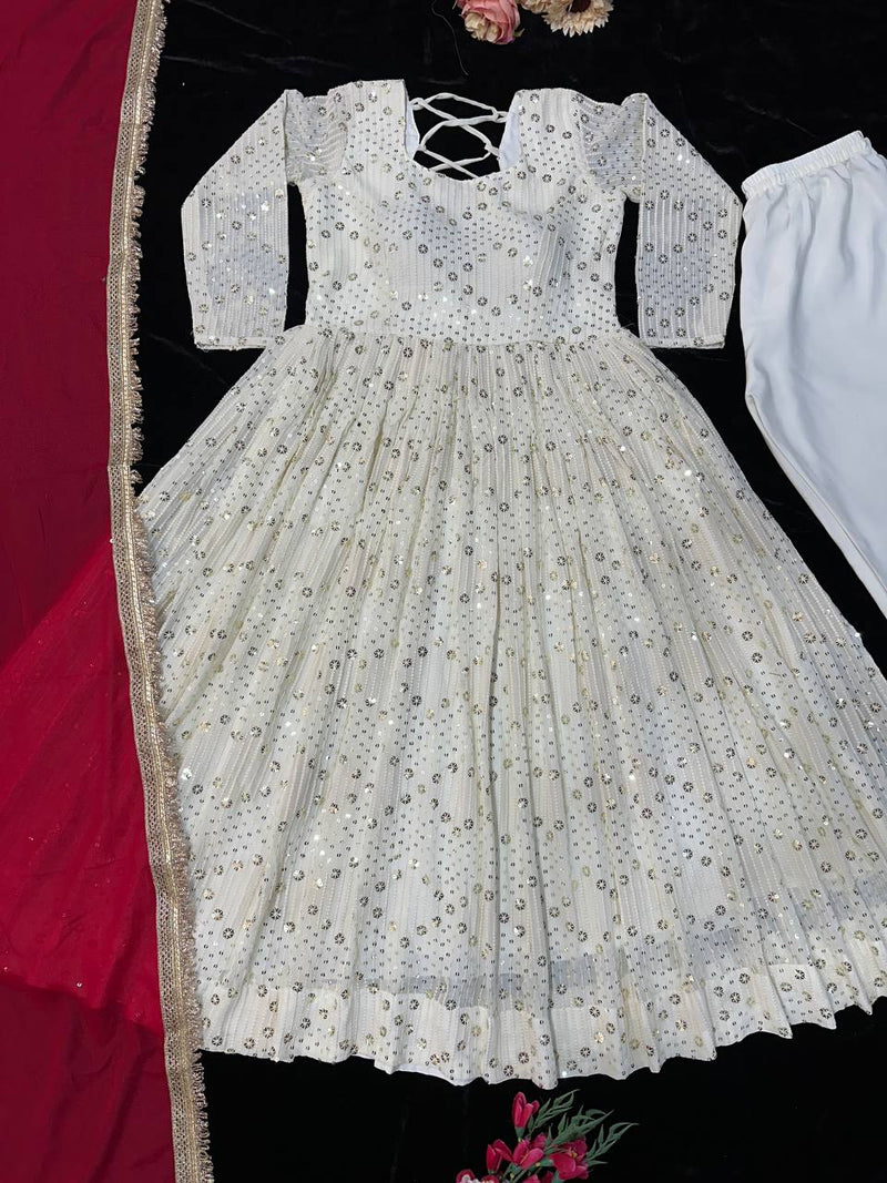 NEW DESIGNER PARTY WEAR GOWN SET