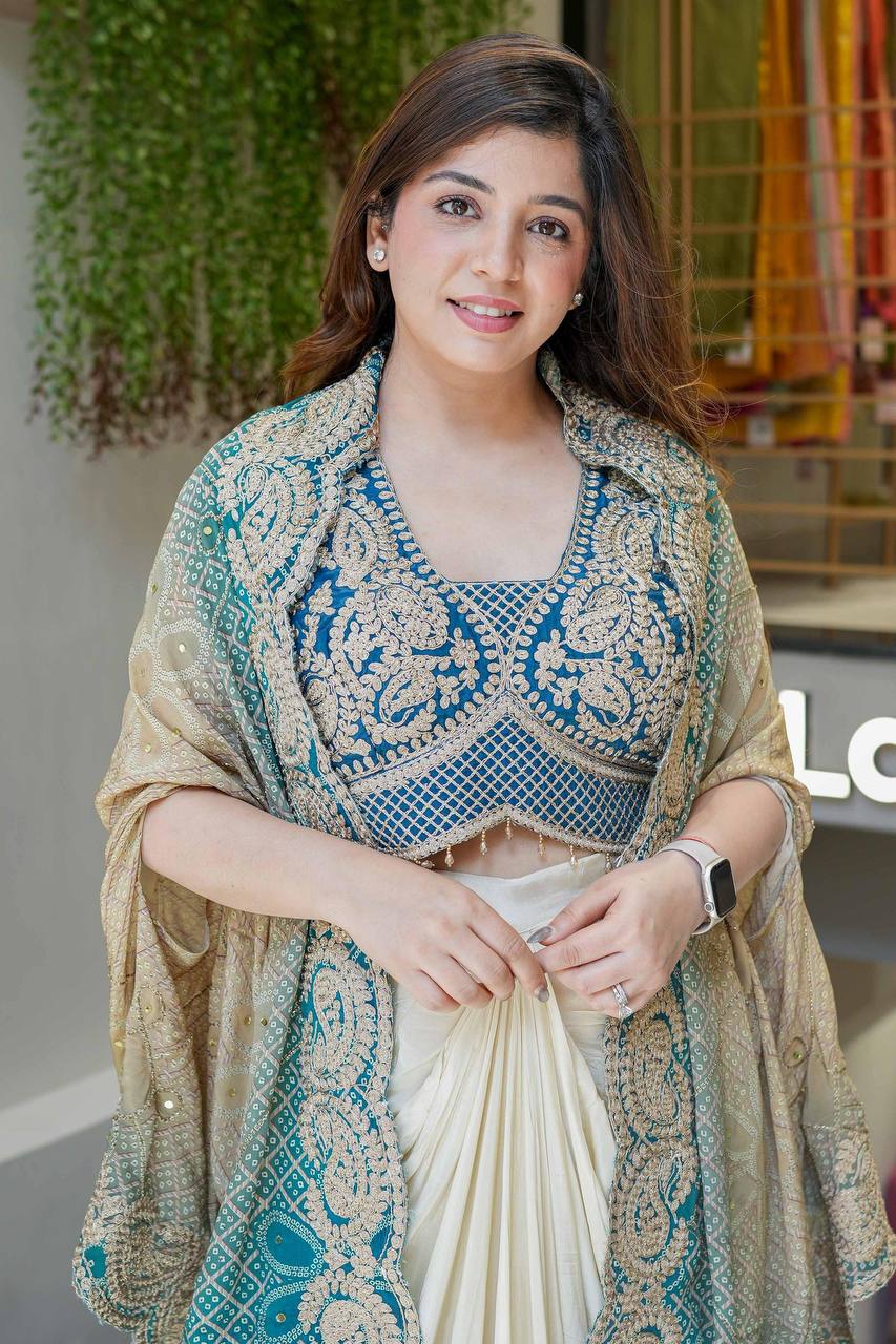 EXCLUSIVE THREE PIECE WESTERN OUTFIT FOR DESIGNER LOOK