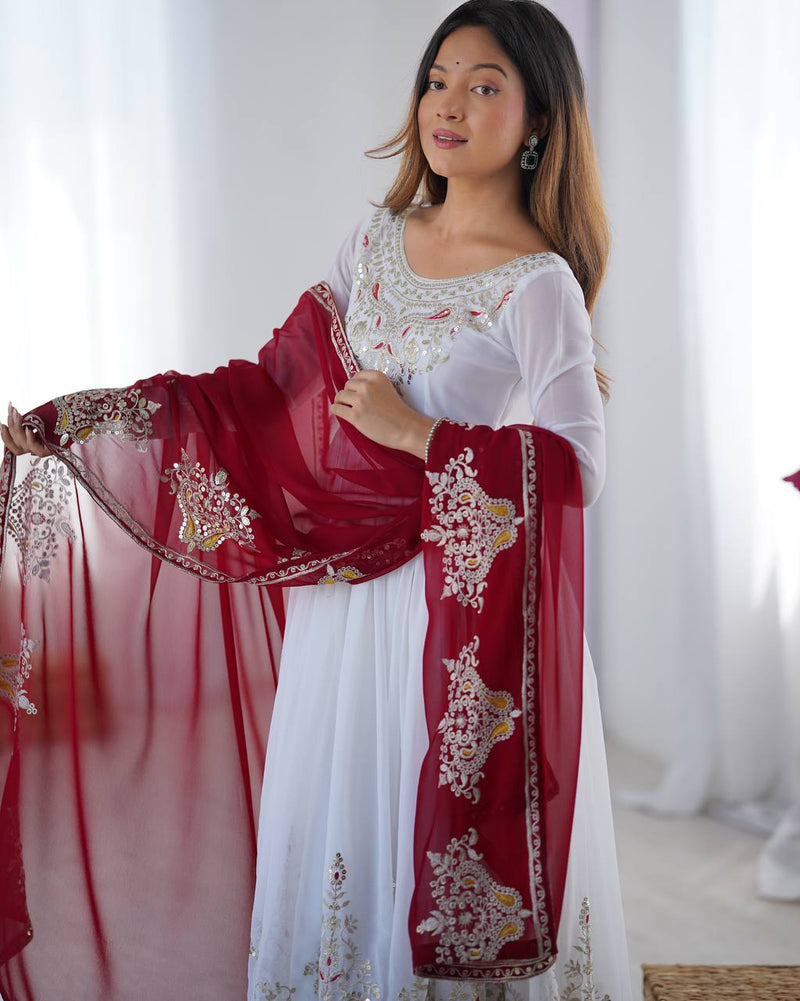 Heavy Designer Party Wear Gown with Dupatta – Multy Thread Embroidery & Sequence Work