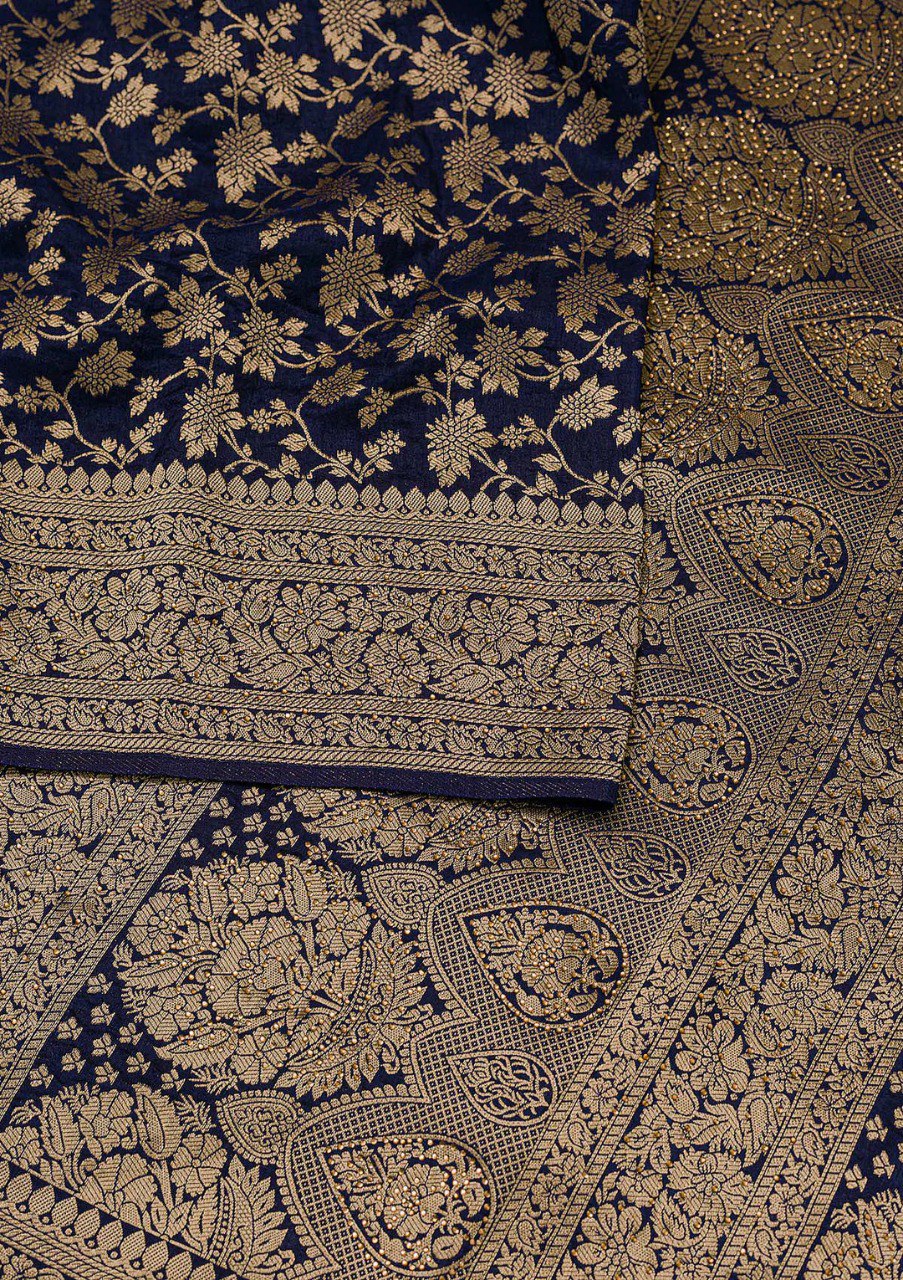 Banarasi Soft Silk Saree with Traditional Zari Motifs