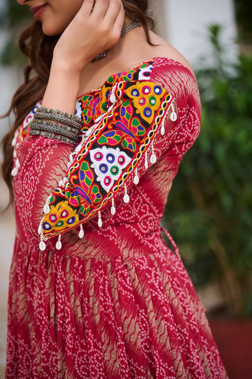 Navratri Special 9 Meter Gamathi Work Gown