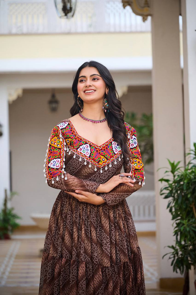 Navratri Special 9 Meter Gamathi Work Gown