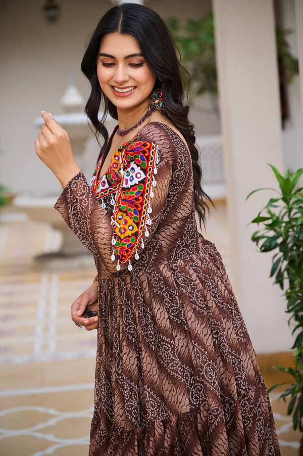 Navratri Special 9 Meter Gamathi Work Gown