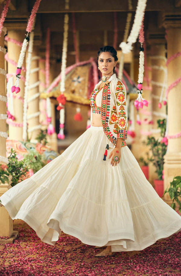 Twirl in Tradition – Navratri Special