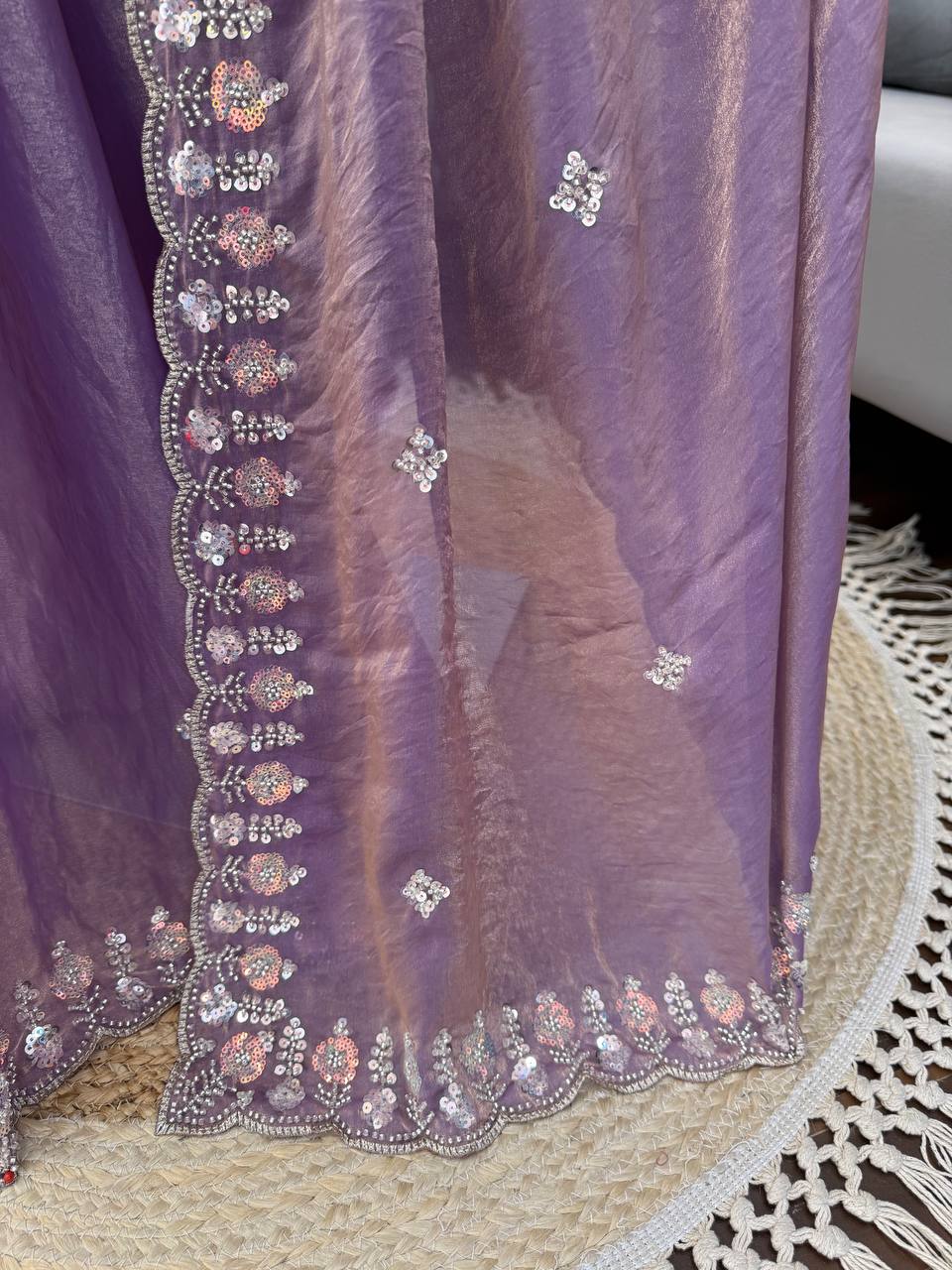 Designer Fendy Silk Saree with Heavy Beads, Thread & Sequence Work – Wedding & Party Wear Saree with Unstitched Blouse